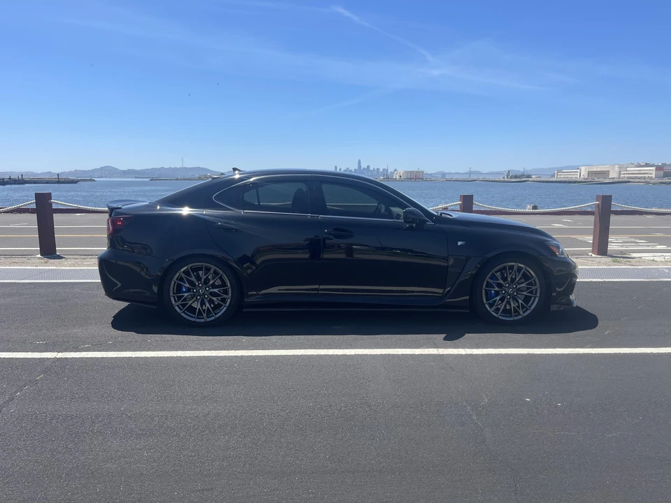 2009 Lexus IS F 2nd Gen - Image 18 of 31