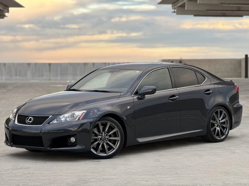 2009 Lexus IS F 2nd Gen - Image 19 of 31