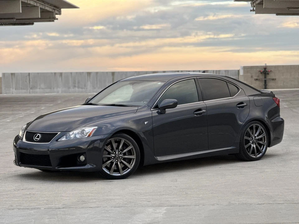2009 Lexus IS F 2nd Gen - Image 24 of 31