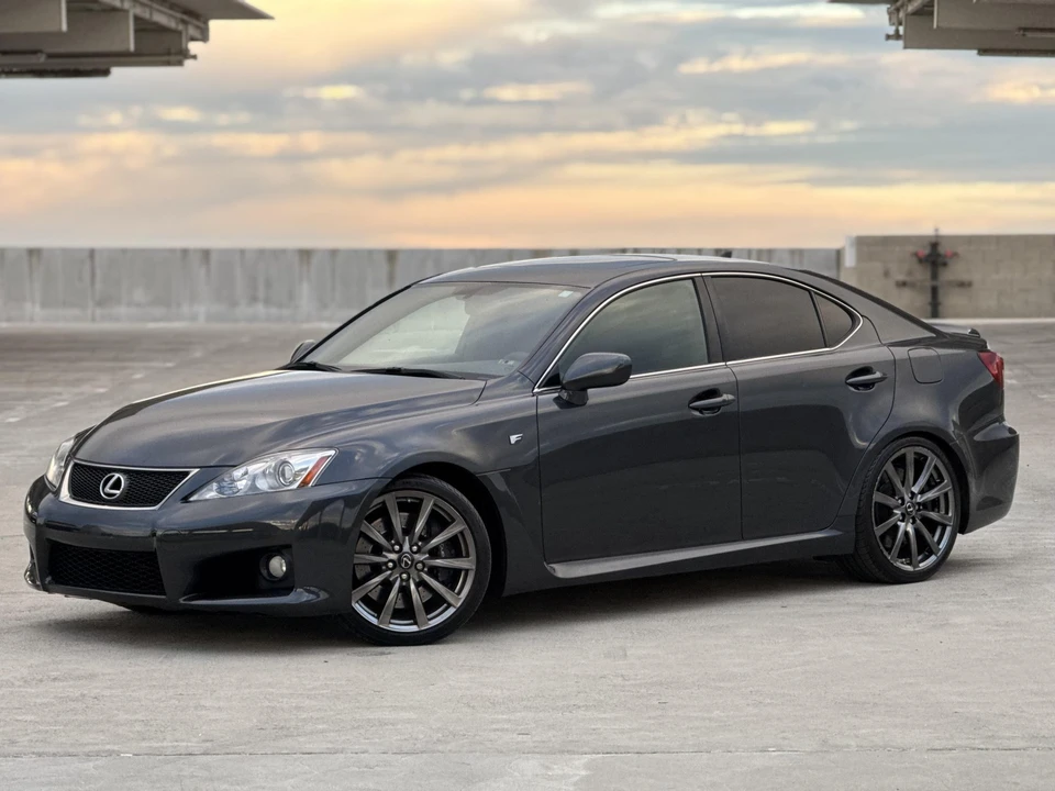 2009 Lexus IS F 2nd Gen - Image 25 of 31