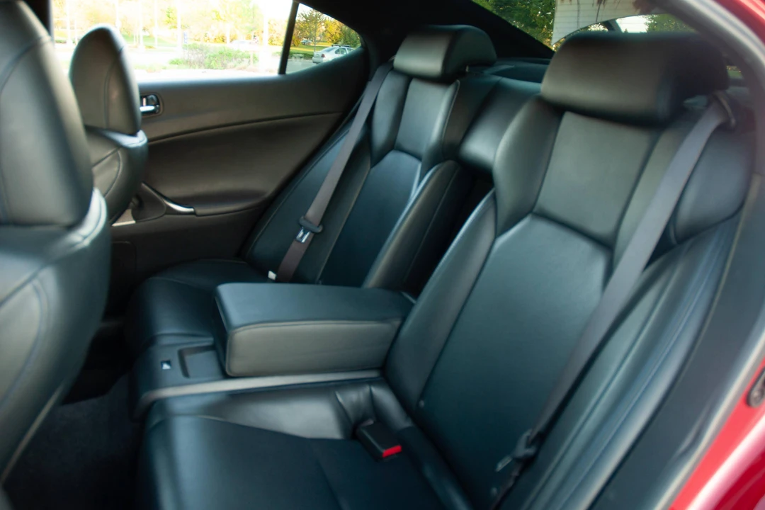 2009 Lexus IS F 2nd Gen - Image 23 of 31