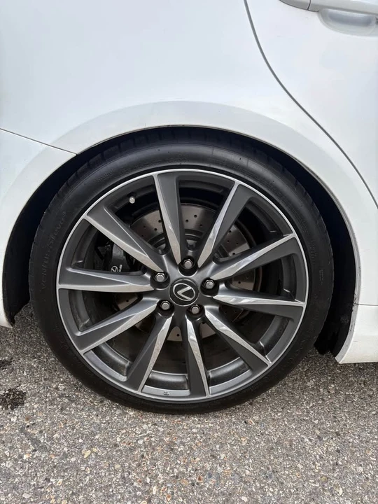 2009 Lexus IS F 2nd Gen - Image 11 of 14