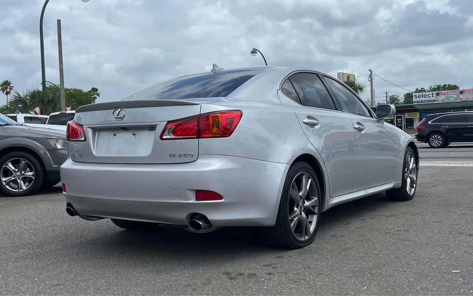 2009 Lexus IS F 2nd Gen - Image 6 of 16