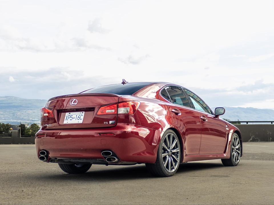 2009 Lexus IS F 2nd Gen - Image 16 of 31