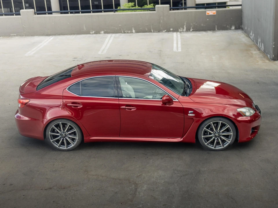 2009 Lexus IS F 2nd Gen - Image 18 of 31