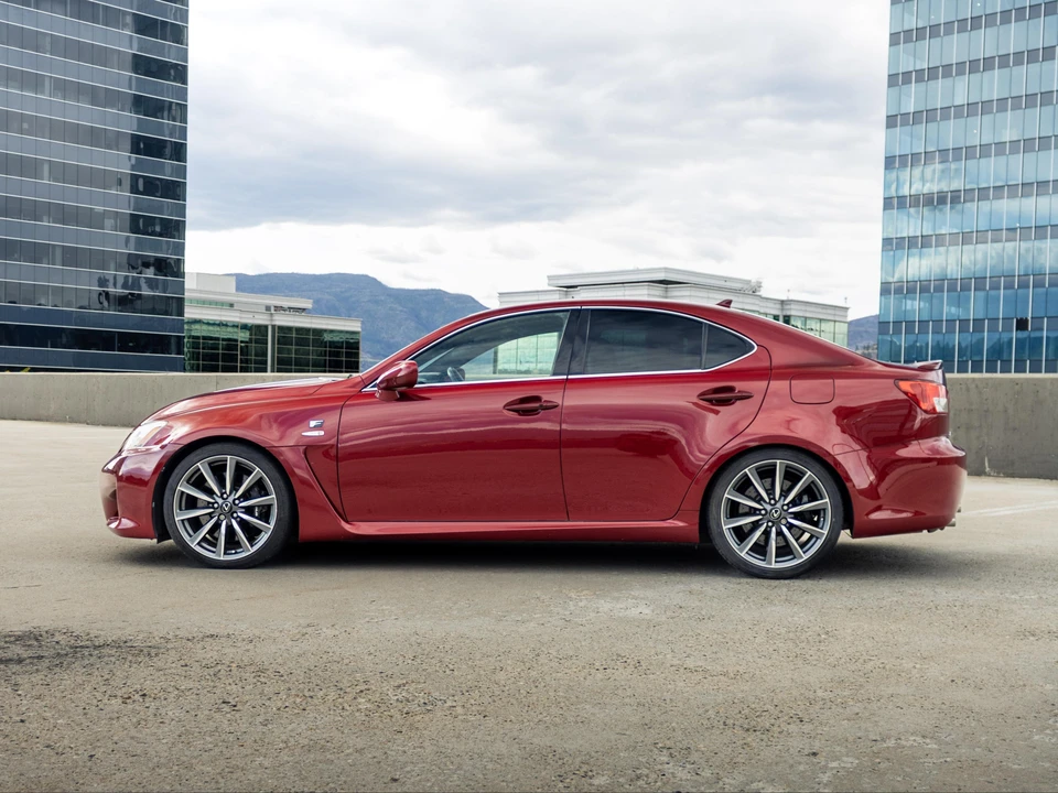 2009 Lexus IS F 2nd Gen - Image 14 of 31