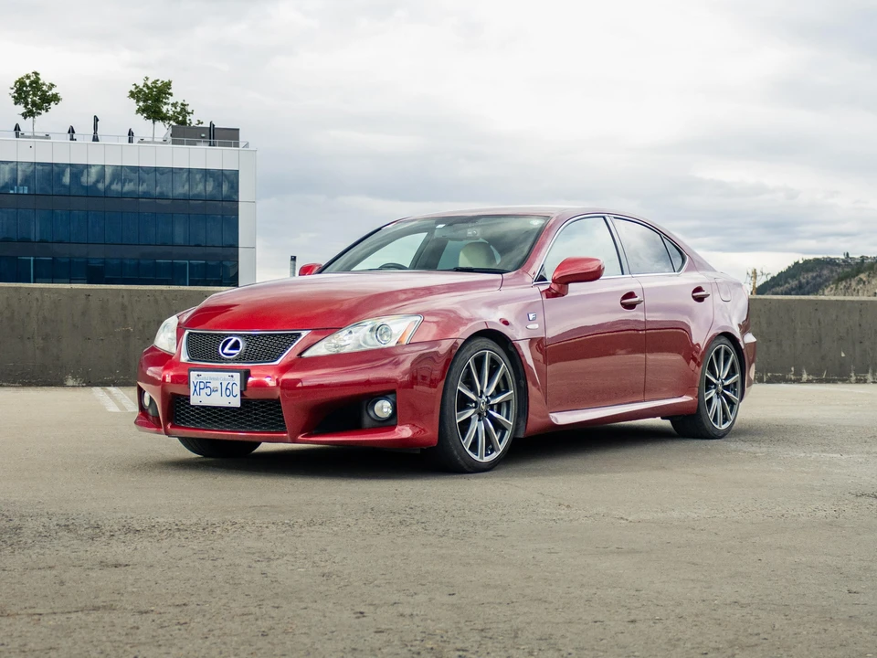 2009 Lexus IS F 2nd Gen - Image 12 of 31