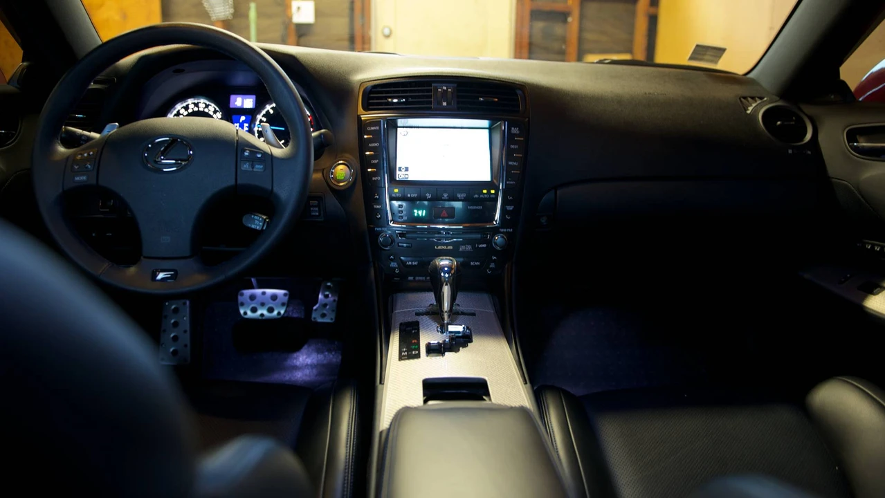 2009 Lexus IS F 2nd Gen - Image 5 of 5