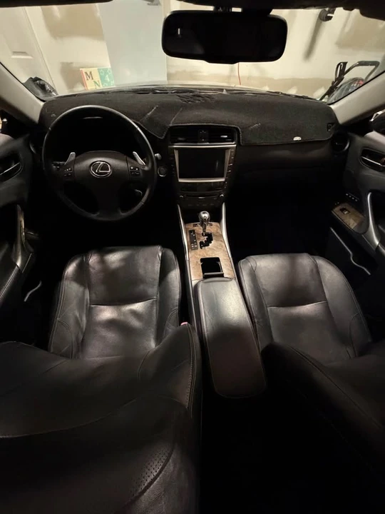 2009 Lexus IS 2nd Gen - Image 14 of 20