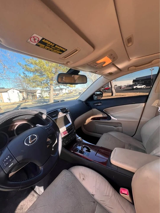 2009 Lexus IS 2nd Gen - Image 5 of 10