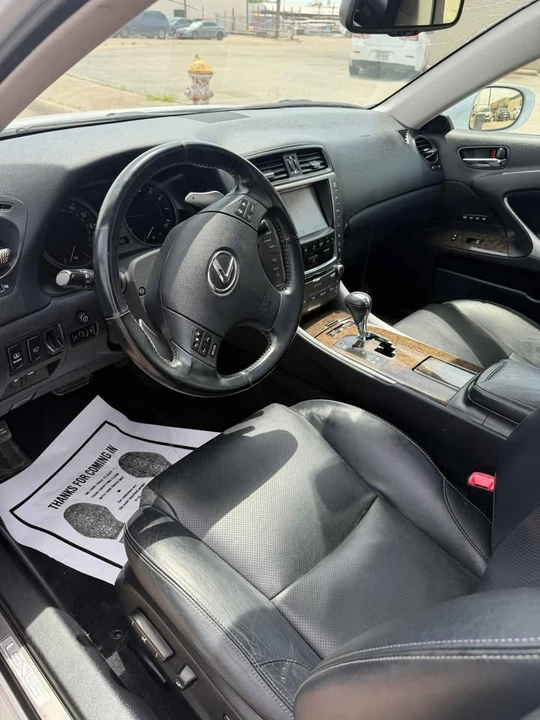 2009 Lexus IS 2nd Gen - Image 10 of 11