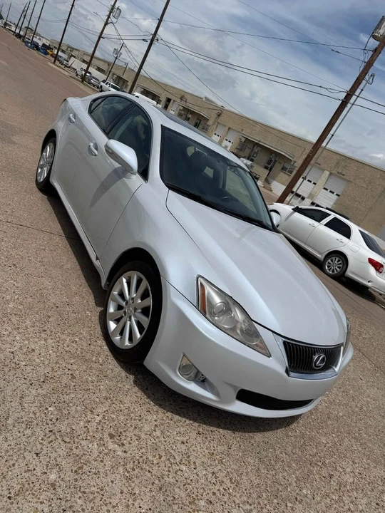 2009 Lexus IS 2nd Gen - Image 4 of 11