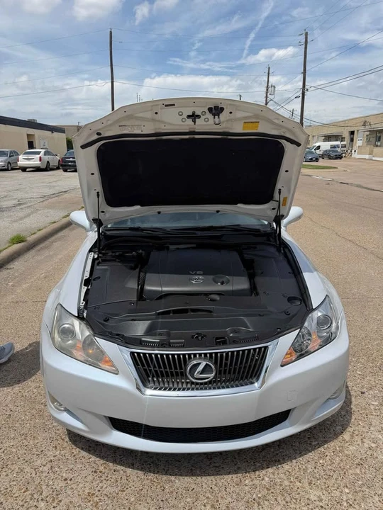 2009 Lexus IS 2nd Gen - Image 6 of 11