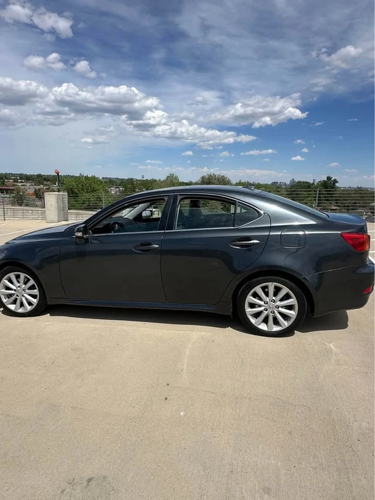 2009 Lexus IS 2nd Gen - Image 5 of 9