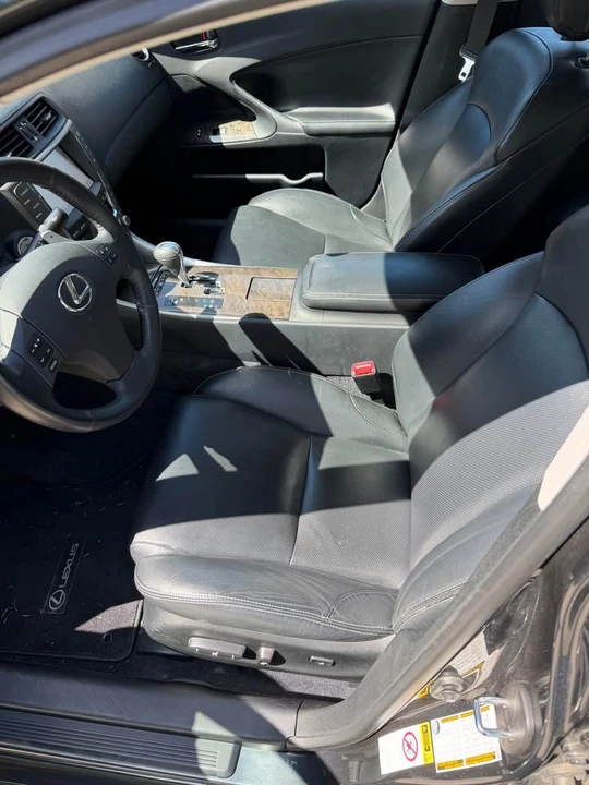2009 Lexus IS 2nd Gen - Image 7 of 8