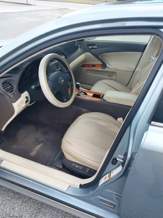 2009 Lexus IS 2nd Gen - Image 5 of 13