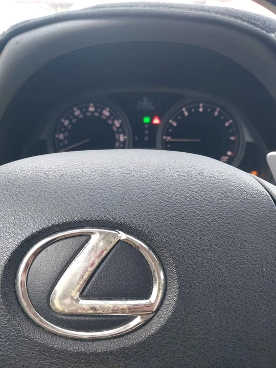 2009 Lexus IS 2nd Gen - Image 7 of 13
