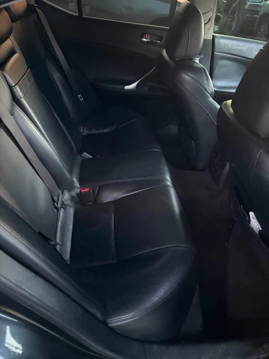 2009 Lexus IS 2nd Gen - Image 4 of 8