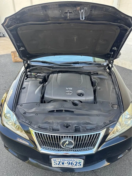 2009 Lexus IS 2nd Gen - Image 8 of 9