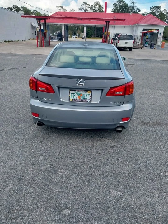2009 Lexus IS 2nd Gen - Image 4 of 13