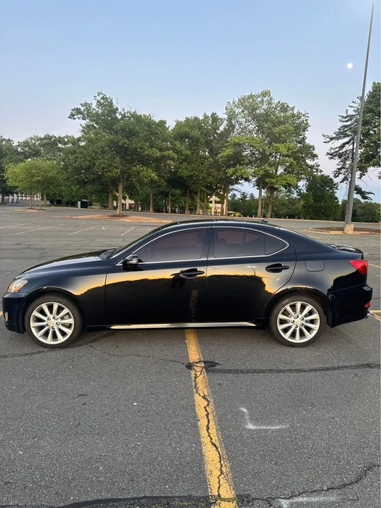 2009 Lexus IS 2nd Gen - Image 3 of 9