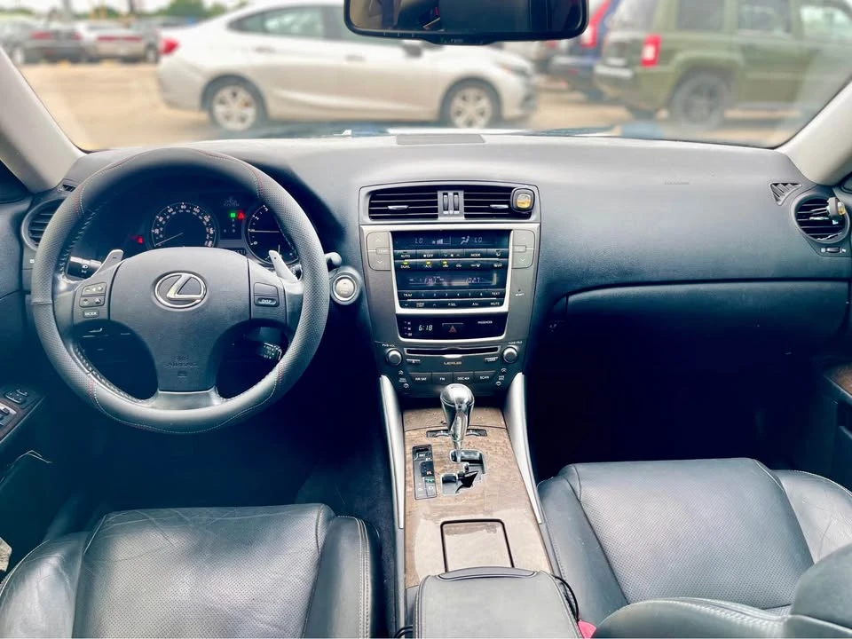2009 Lexus IS 2nd Gen - Image 8 of 16