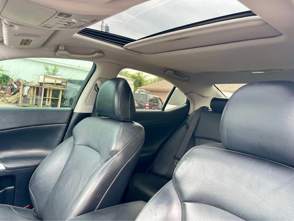 2009 Lexus IS 2nd Gen - Image 11 of 16