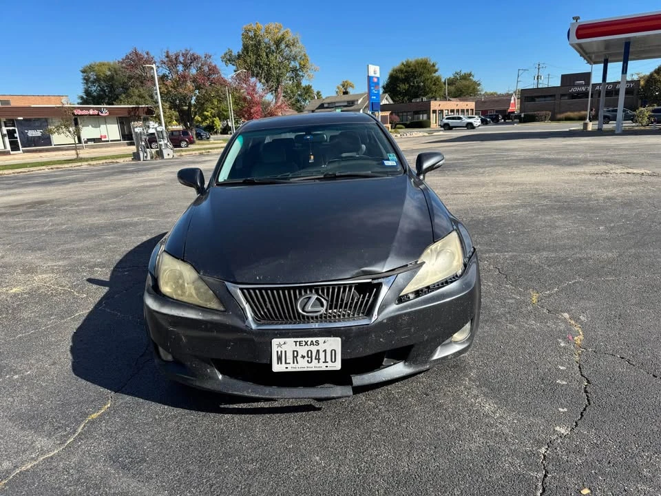 2009 Lexus IS 2nd Gen - Image 3 of 4