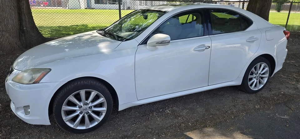 2009 Lexus IS 2nd Gen - Image 2 of 18