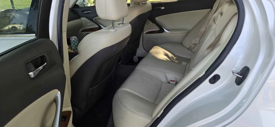 2009 Lexus IS 2nd Gen - Image 17 of 18
