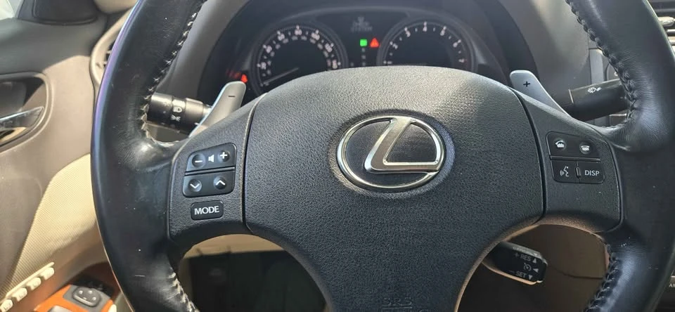 2009 Lexus IS 2nd Gen - Image 10 of 18