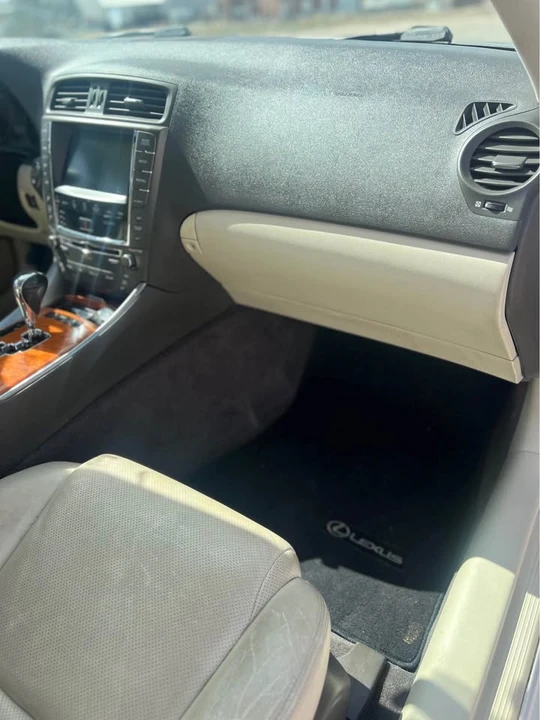 2009 Lexus IS 2nd Gen - Image 13 of 14