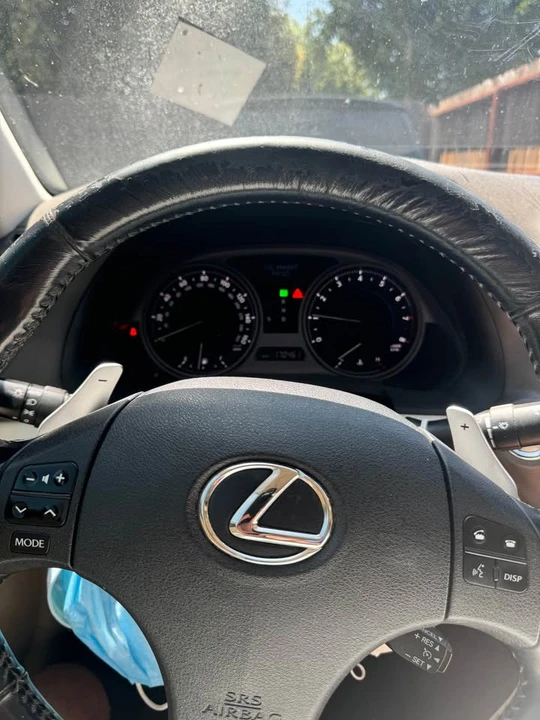 2009 Lexus IS 2nd Gen - Image 4 of 10