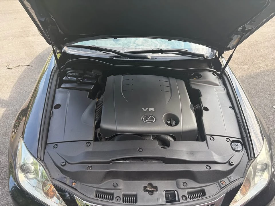 2009 Lexus IS 2nd Gen - Image 13 of 14