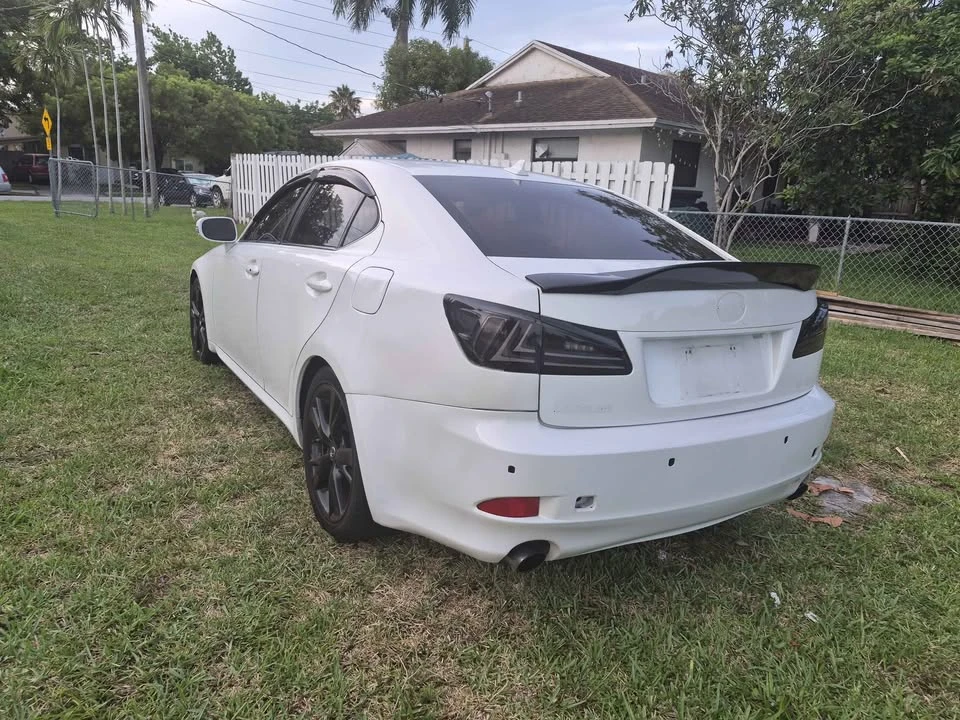2009 Lexus IS 2nd Gen - Image 8 of 17
