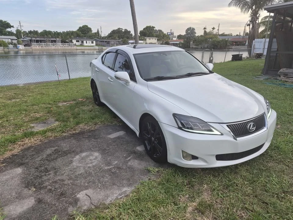 2009 Lexus IS 2nd Gen - Image 2 of 17