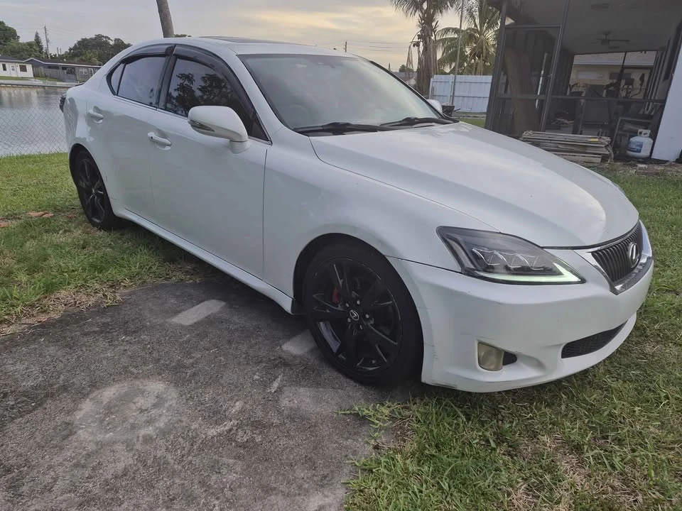 2009 Lexus IS 2nd Gen - Image 7 of 17