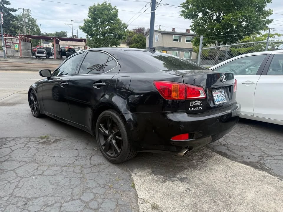 2009 Lexus IS 2nd Gen - Image 4 of 10