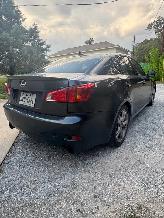 2009 Lexus IS 2nd Gen - Image 5 of 16