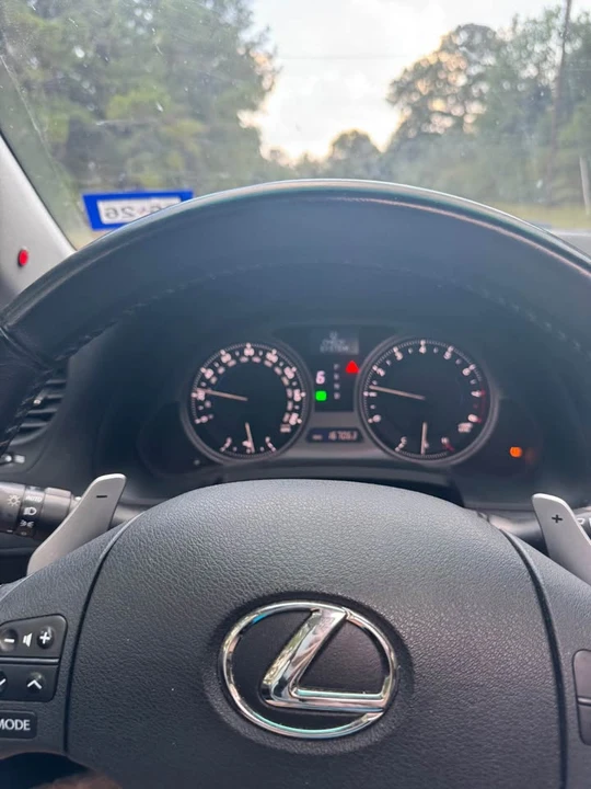 2009 Lexus IS 2nd Gen - Image 16 of 16