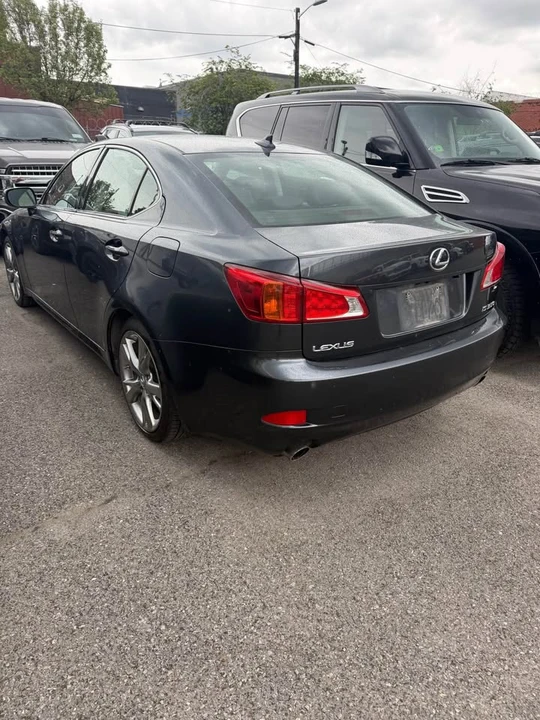 2009 Lexus IS 2nd Gen - Image 4 of 4