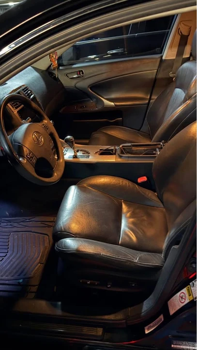 2009 Lexus IS 2nd Gen - Image 7 of 8