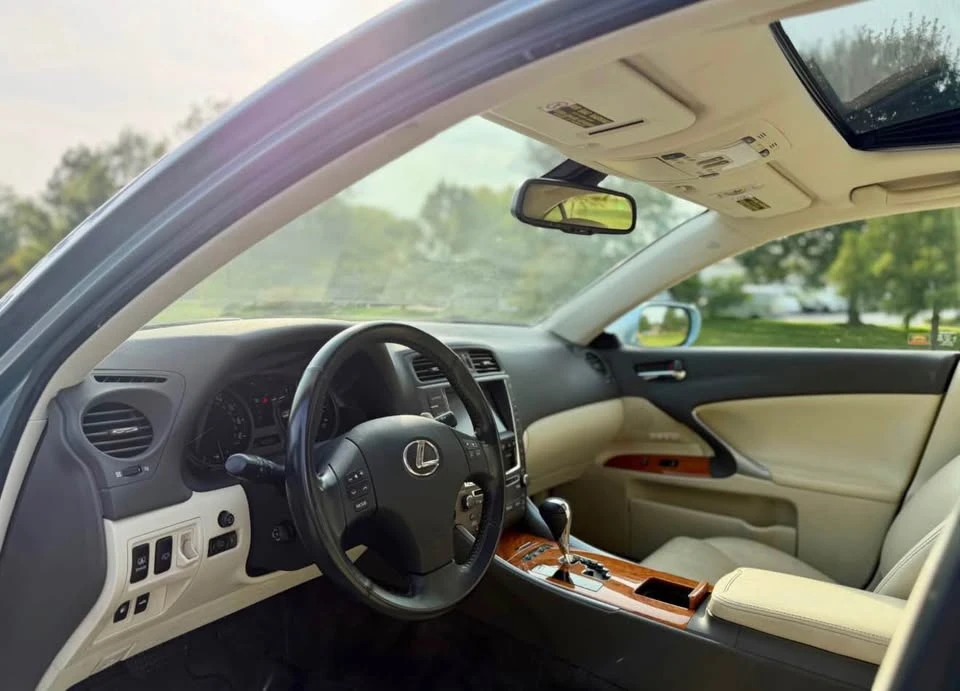 2009 Lexus IS F 2nd Gen - Image 6 of 12