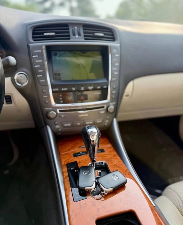 2009 Lexus IS F 2nd Gen - Image 11 of 12