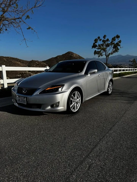 2009 Lexus IS 2nd Gen - Image 3 of 12