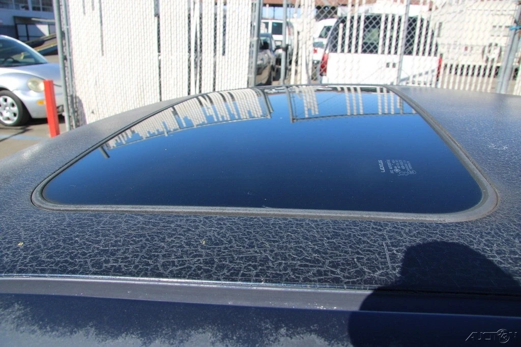 2009 Lexus IS 2nd Gen - Image 12 of 21