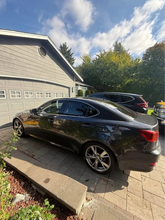 2009 Lexus IS 2nd Gen - Image 2 of 6