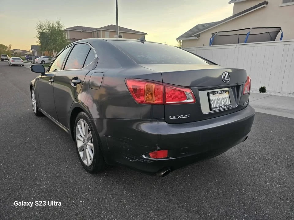2009 Lexus IS 2nd Gen - Image 5 of 17