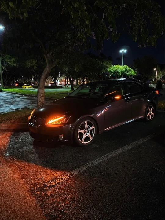 2009 Lexus IS 2nd Gen - Image 2 of 13