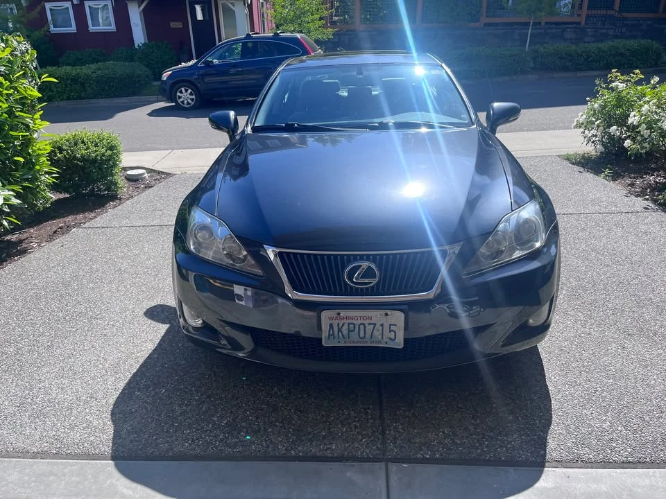2009 Lexus IS 2nd Gen - Image 4 of 10